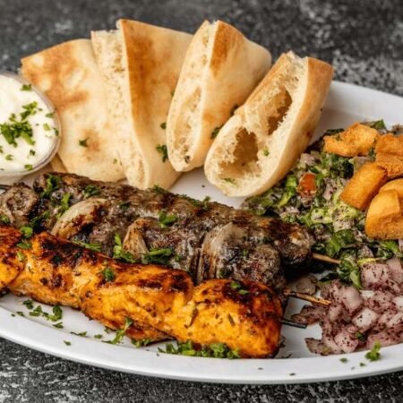 Halal mixed meat pita platter in Queens, NY